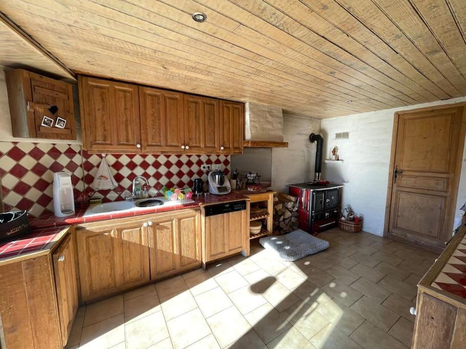Chalet Au Coeur De La Haute Tarentaise Сеез Экстерьер фото